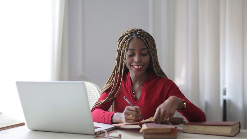 28 chefs d'équipe à distance révèlent le plus grand défi de la gestion d'une main-d'œuvre à distance